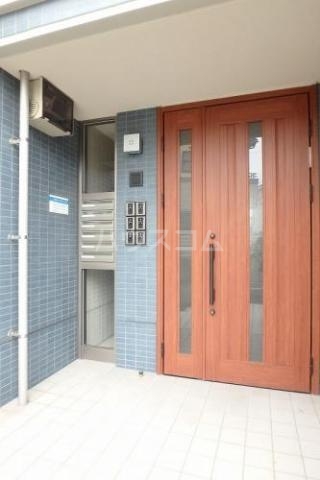 14/16 エントランス