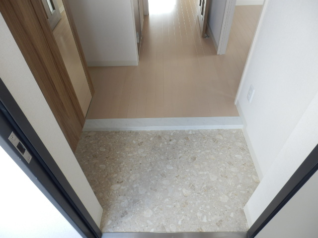 2/6 エントランス