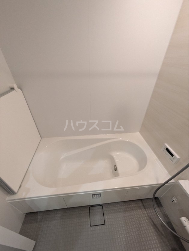 17/30 浴室