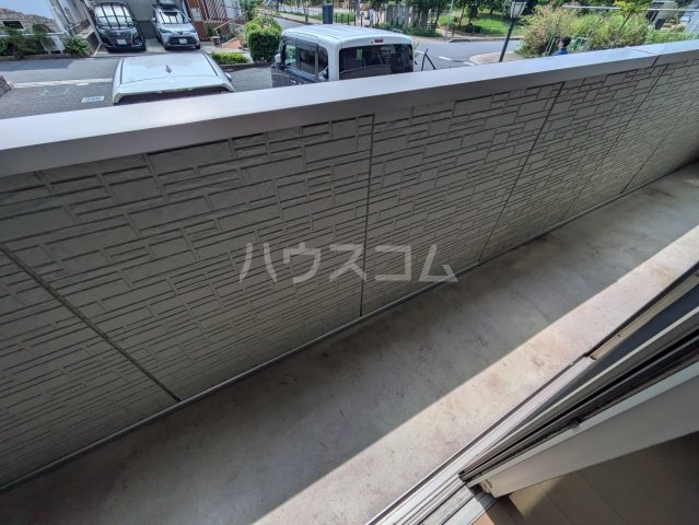 23/30 バルコニー