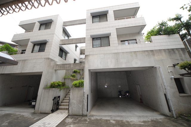 2/10 エントランス