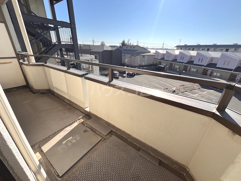 15/28 バルコニー