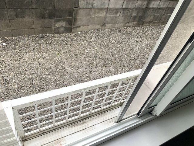 19/30 バルコニー