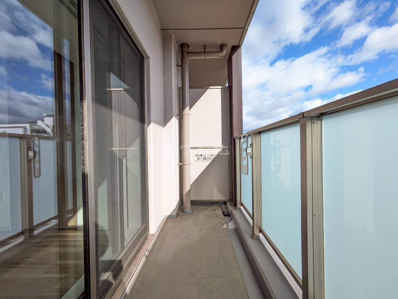 20/30 バルコニー