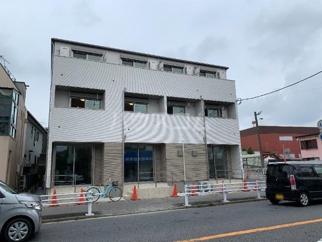 13/21 エントランス