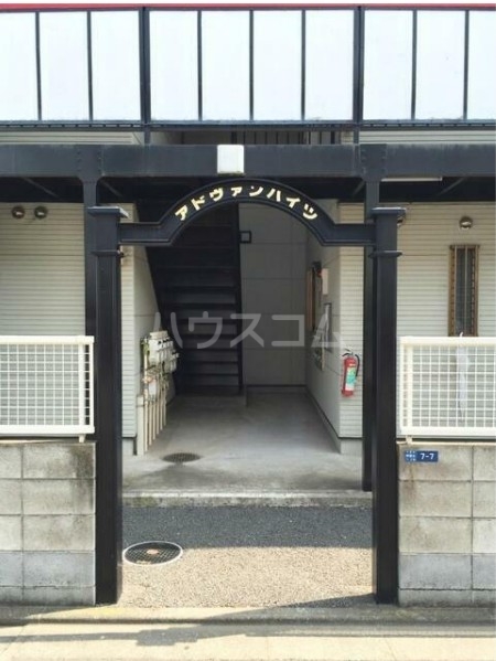 3/3 エントランス