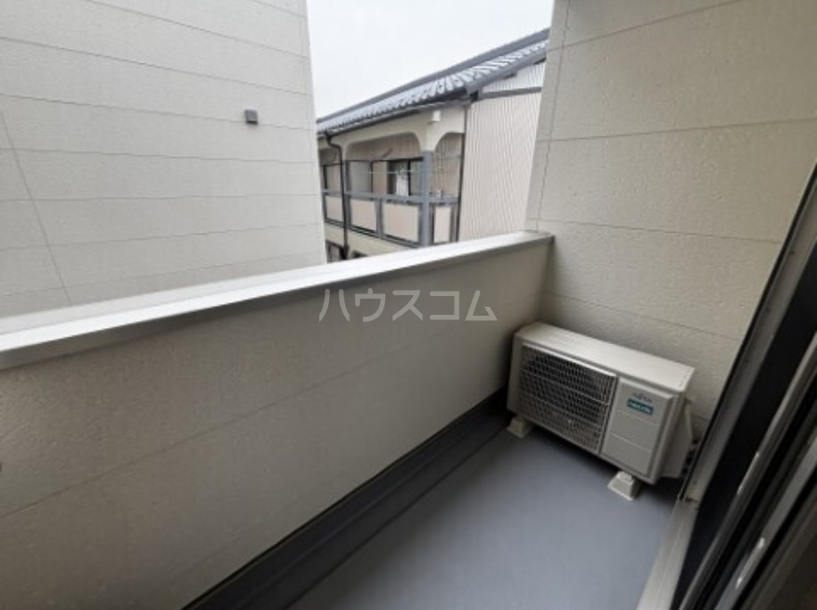 15/23 バルコニー