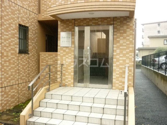 14/16 エントランス