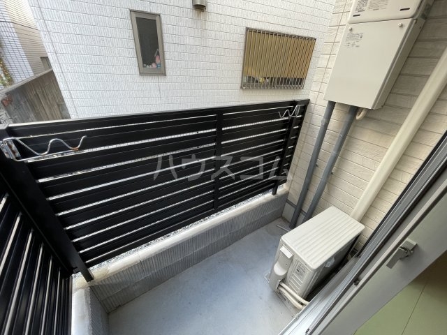 13/22 バルコニー