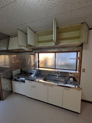 13/26 キッチン