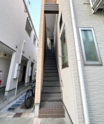 20/24 エントランス