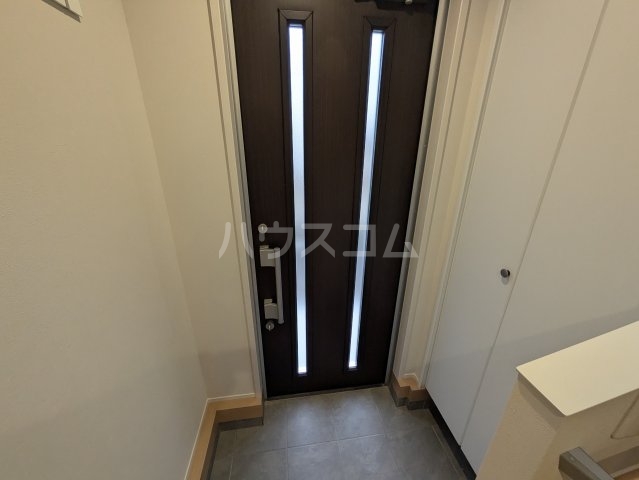 14/29 玄関