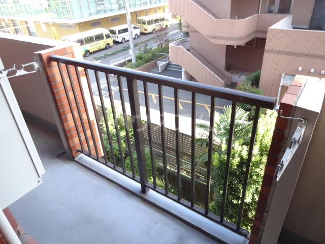 19/30 バルコニー