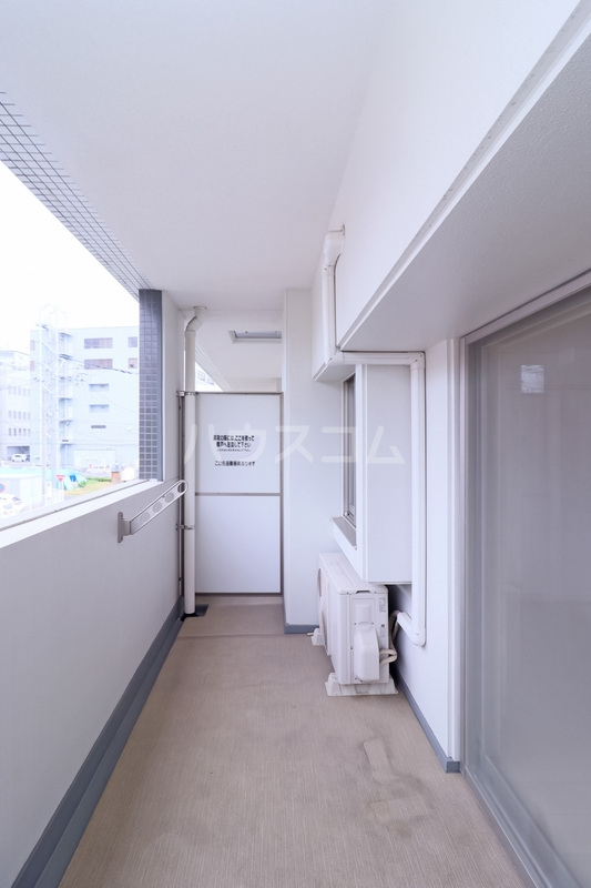 17/30 バルコニー