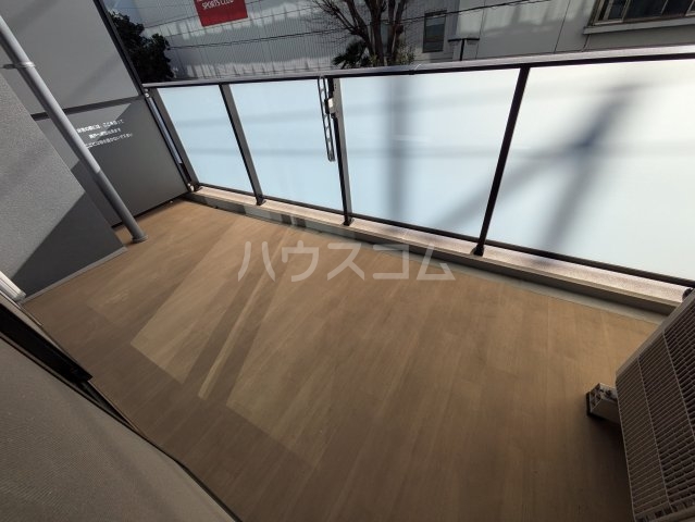 19/30 バルコニー