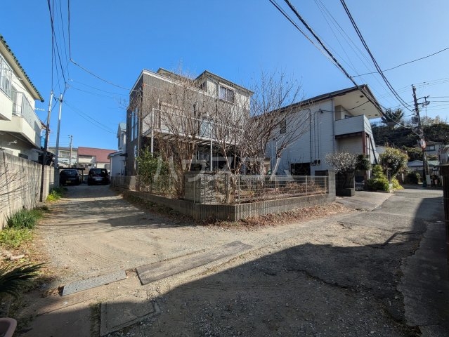 17/22 駐車場