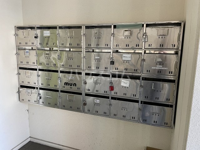 15/24 エントランス