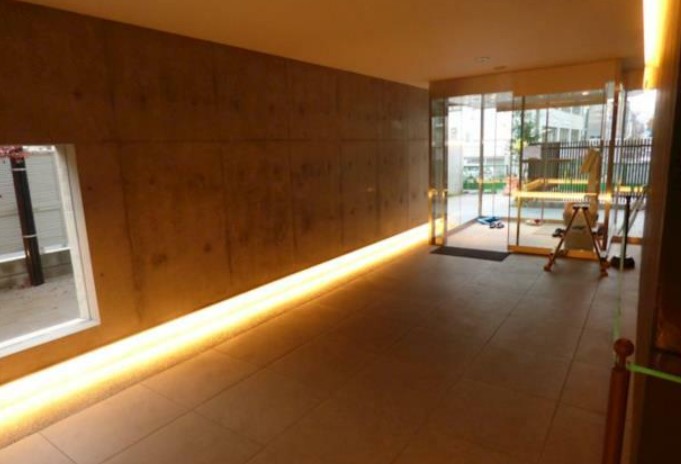 2/8 エントランス