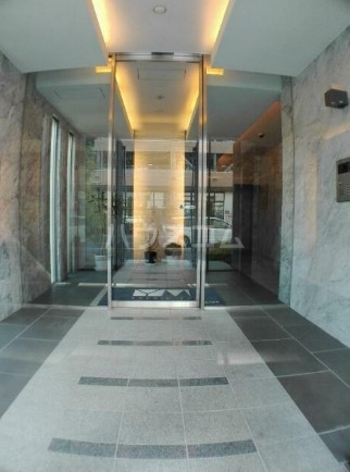 17/25 エントランス