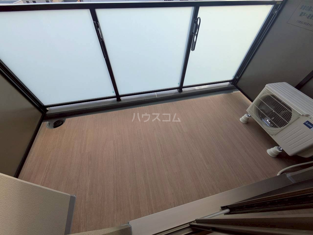 23/30 バルコニー