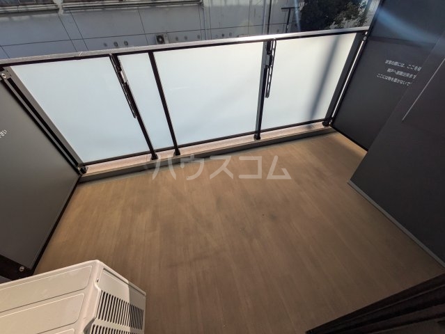 20/30 バルコニー