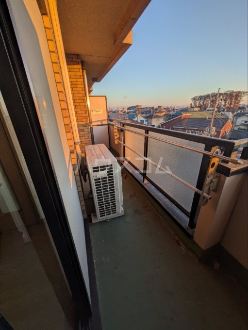 19/30 バルコニー