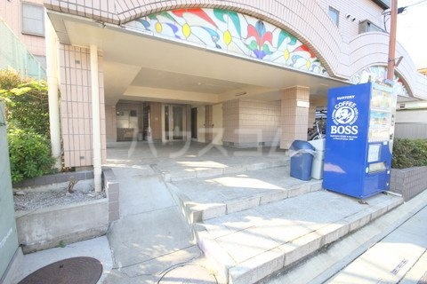 15/25 エントランス