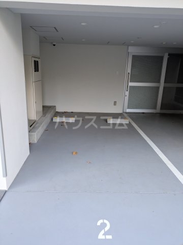 25/30 駐車場