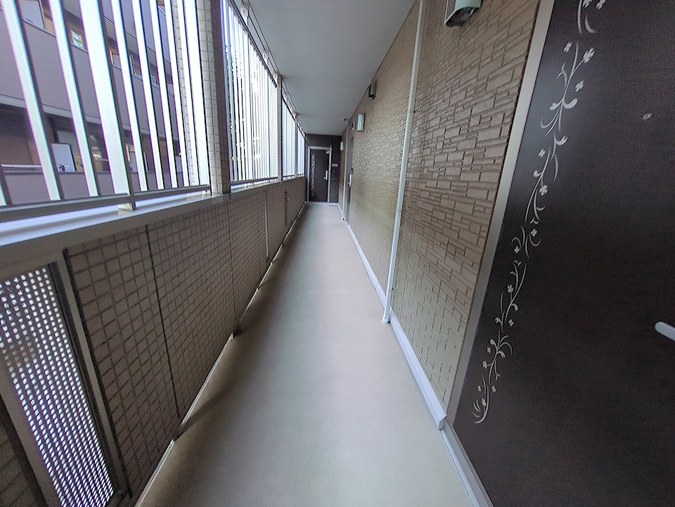 29/30 エントランス