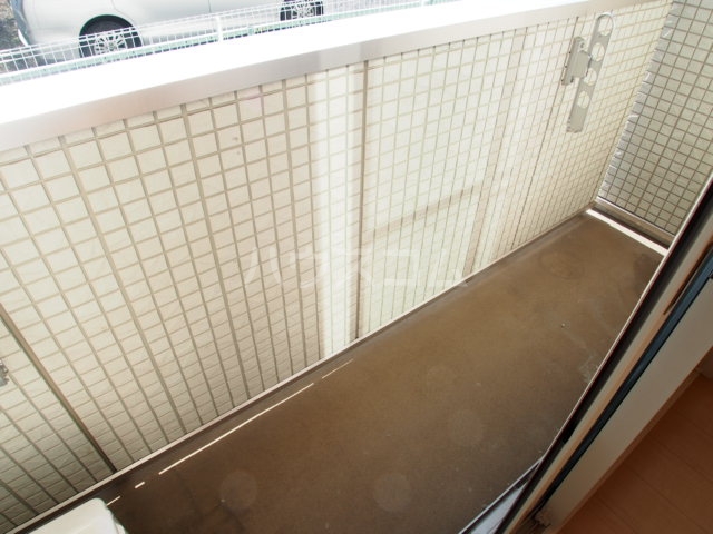 17/27 バルコニー