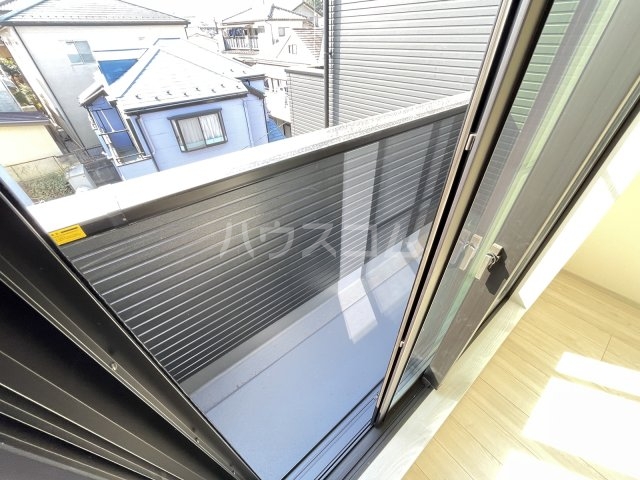 20/30 バルコニー