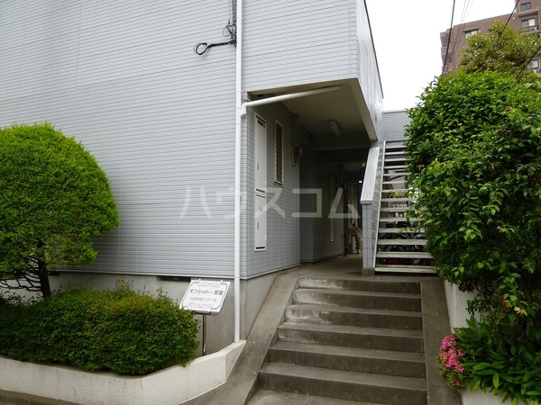 2/7 エントランス