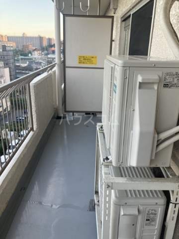 14/28 バルコニー
