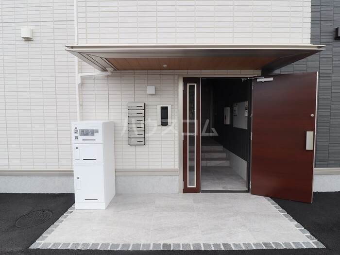 3/5 エントランス