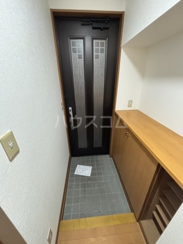 14/30 玄関