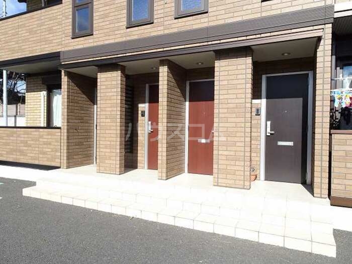 14/20 エントランス