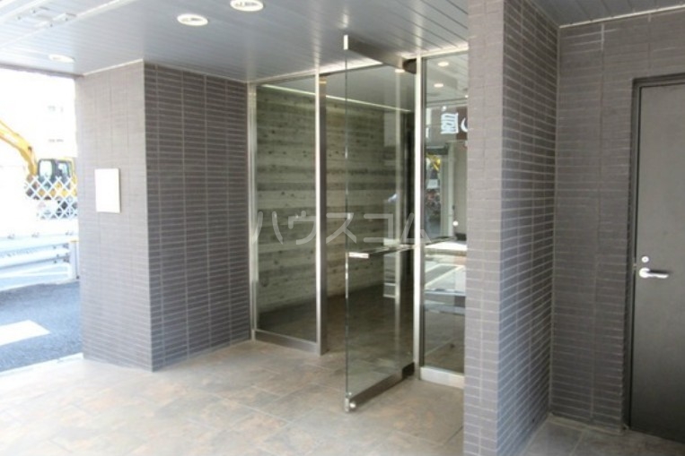 15/20 エントランス