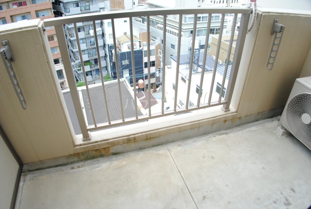19/30 バルコニー