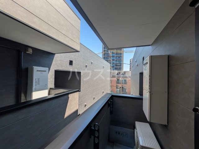 16/28 バルコニー