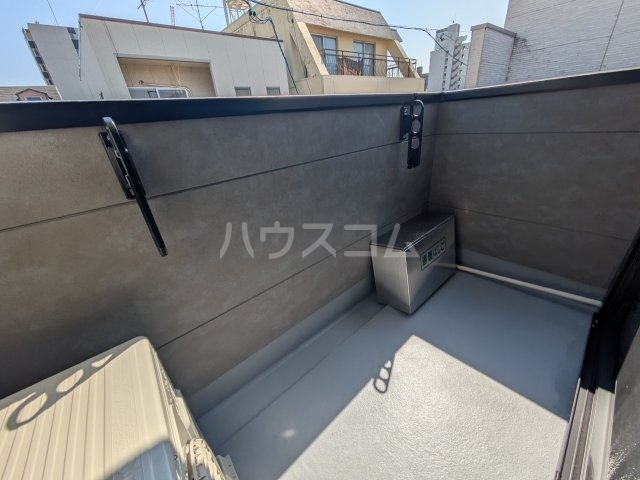 15/27 バルコニー