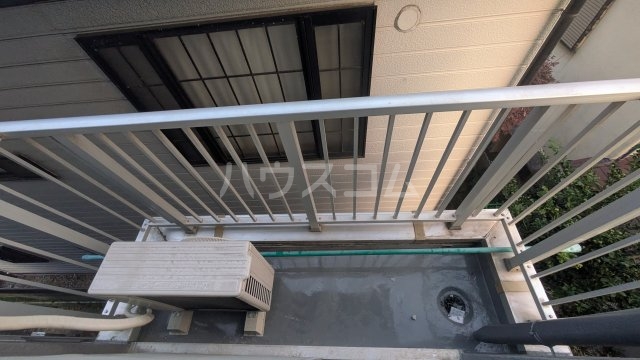 18/23 バルコニー