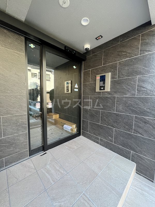 16/24 エントランス