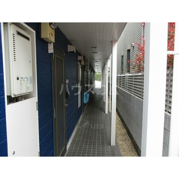 21/29 エントランス