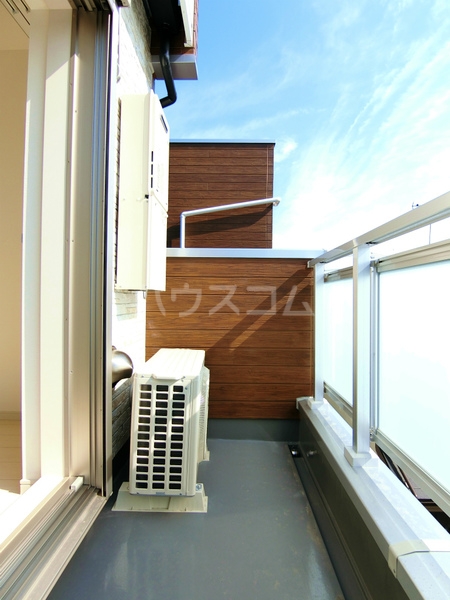 23/30 バルコニー