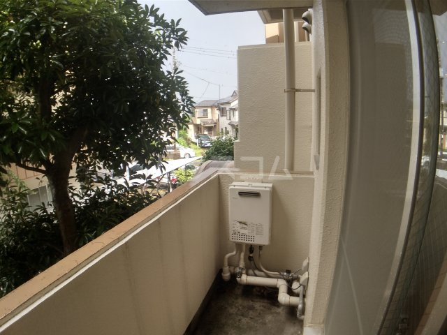 23/30 バルコニー