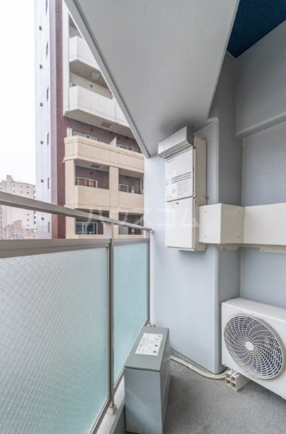 13/20 バルコニー