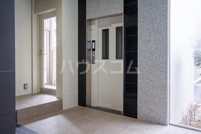 20/24 エントランス