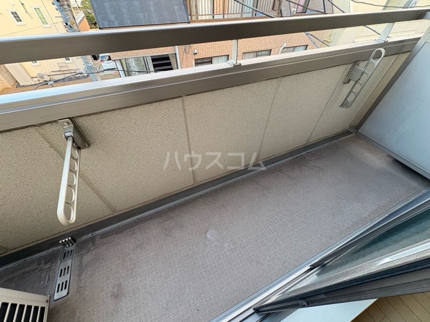 16/23 バルコニー