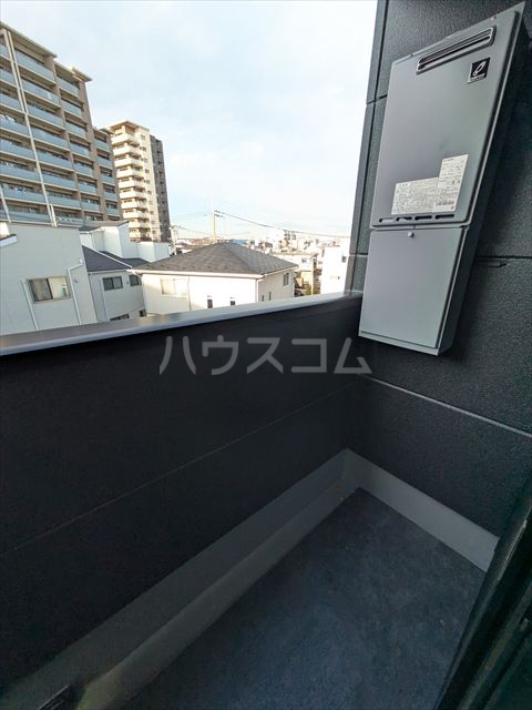 17/28 バルコニー