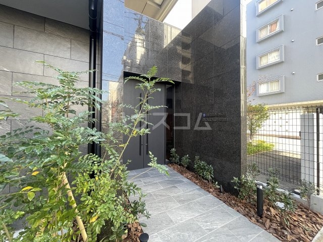 29/30 エントランス